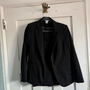 Liz Claiborne Black Skirt Suit Size 8